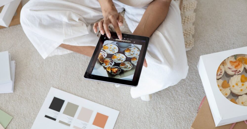 生ごみ処理機の利用者が語るメリットとデメリットのリアルな感想を表現したイラスト